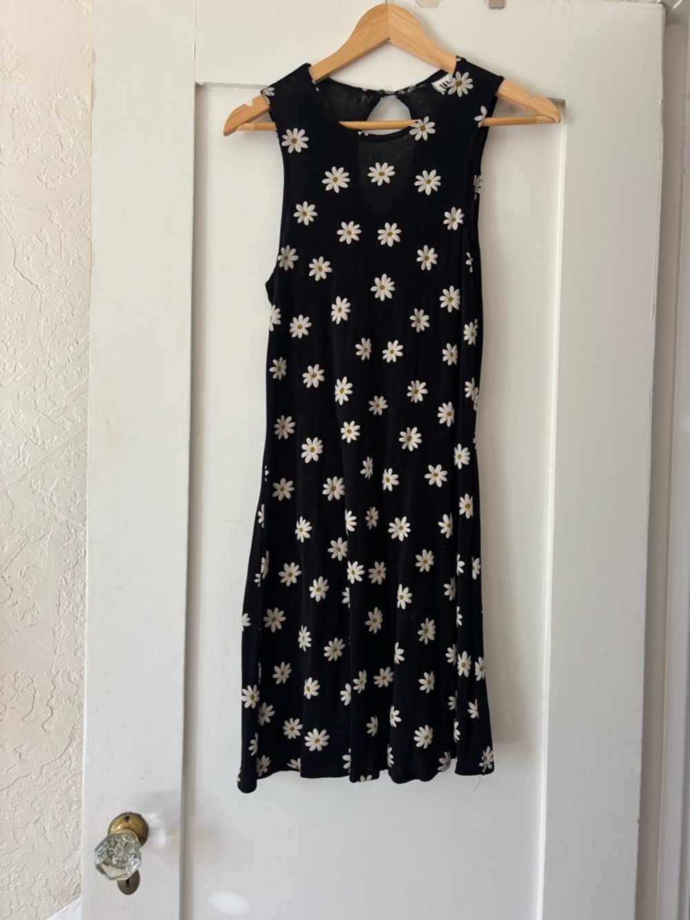 90’s Y2K Black Daisy Print Sleeveless Dress